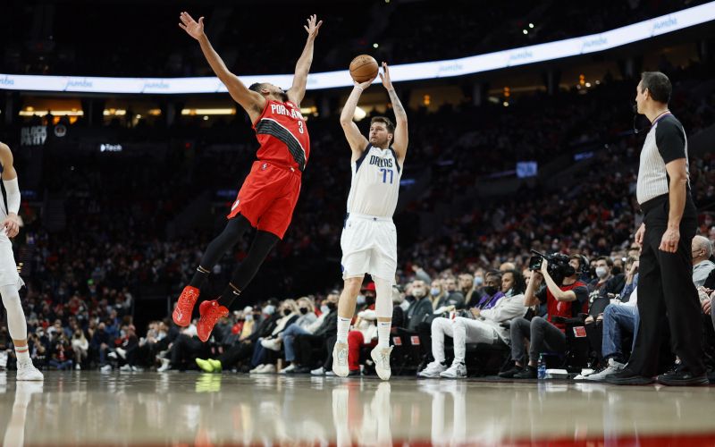 dončić, mccollum.JPG