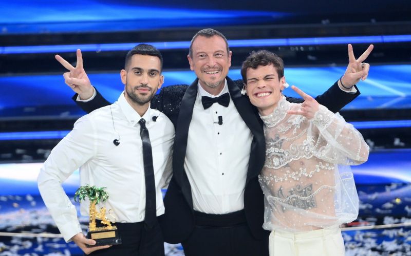 mahmood, blanco