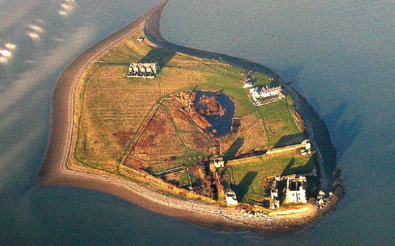 Piel_Island wikipedia.jpg