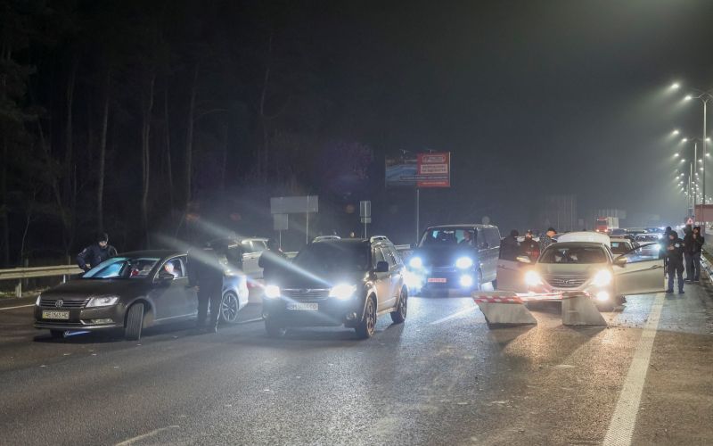 kiev, policija, nadzor.JPG