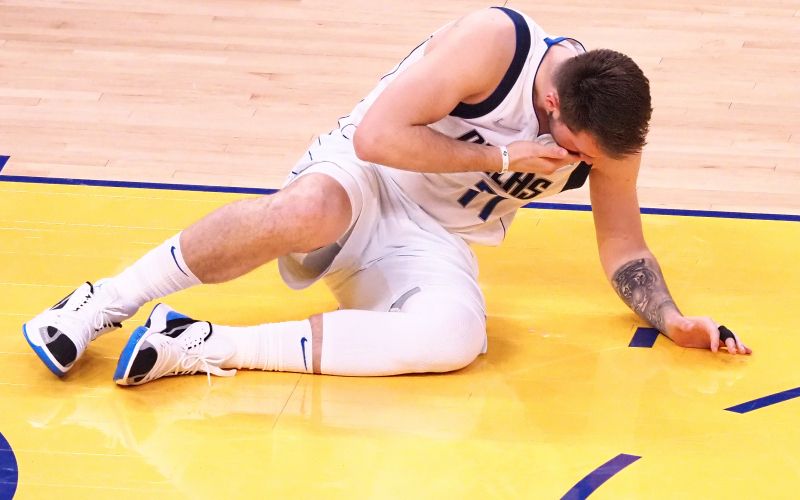 doncic poskodba.jpg