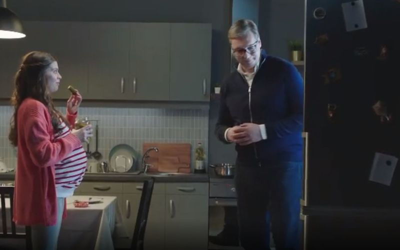 aleksandar vučić, hladilnik.jpg
