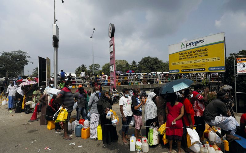 2022-03-18T110830Z_1623449246_RC2Y4T9HPTE8_RTRMADP_3_SRI-LANKA-CRISIS.JPG