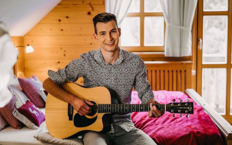 2_žiga jelar.png