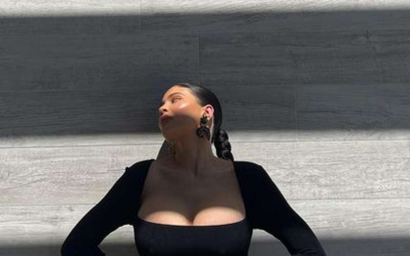 kylie2.PNG