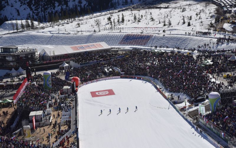 planica gledalci.JPG