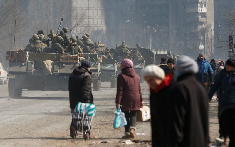 2022-03-24T182152Z_1019684051_RC219T9UOK4X_RTRMADP_3_UKRAINIE-CRISIS-MARIUPOL.JPG