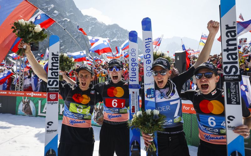 slovenija skakalci.JPG