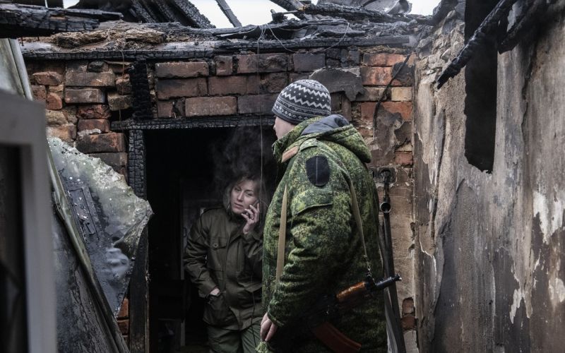 lugansk, ukrajinsko obstreljevanje, rovenky.jpg