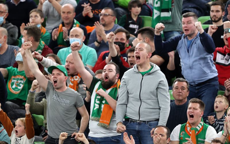 cedevita olimpija navijacice zmajcice af 1.JPG