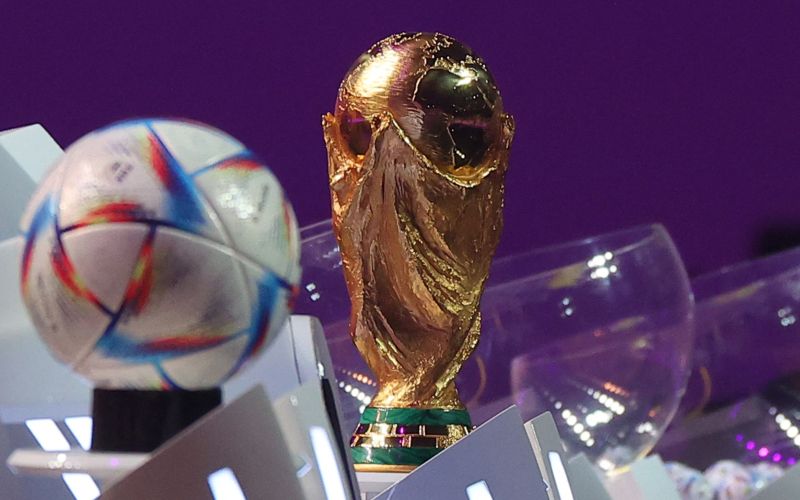 pokal svetovno prvenstvo nogomet 22pm.jpg