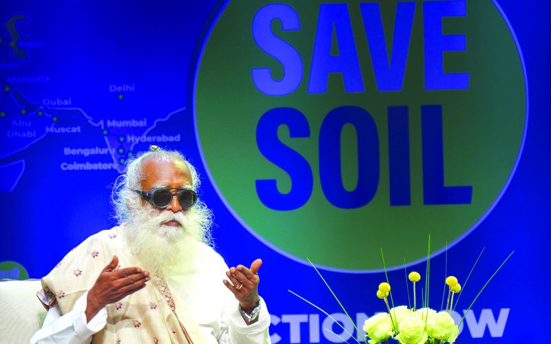 sadhguru (1).jpg