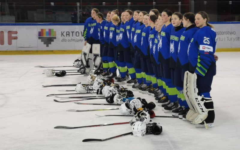 hokej slovenija zenske.jpg