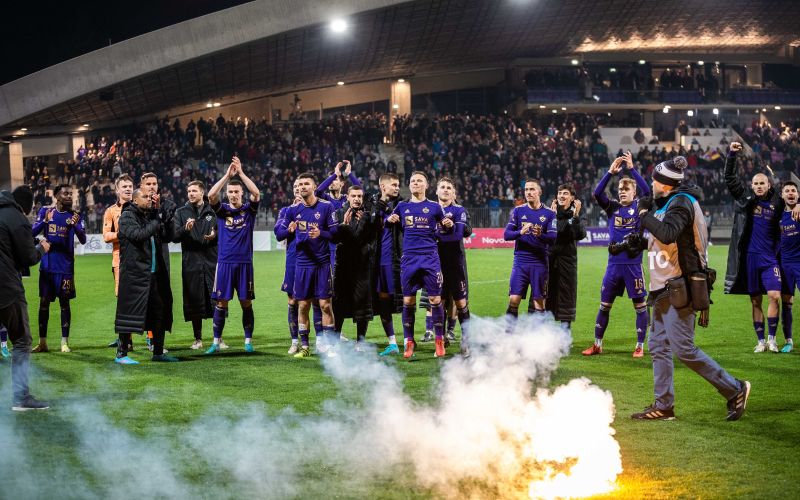 maribor ljudski vrt navijaci.jpg