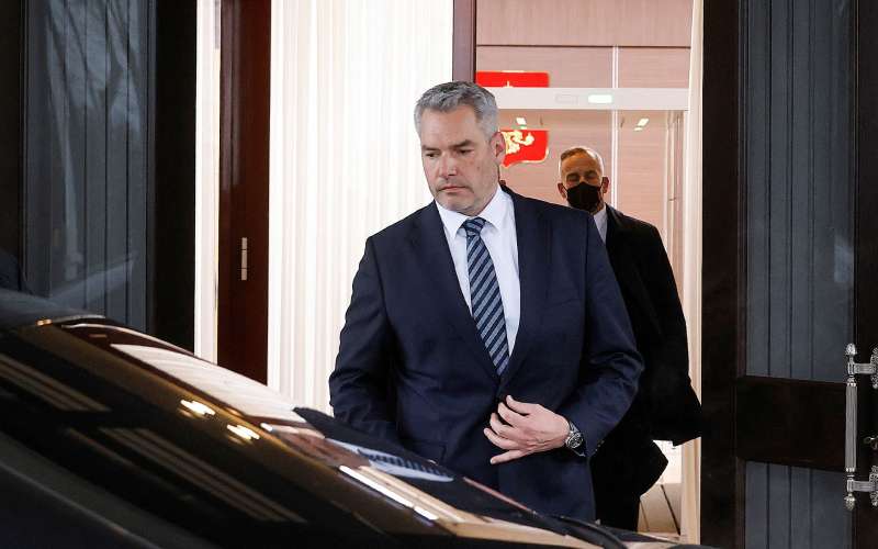 Karl Nehammer, moskva