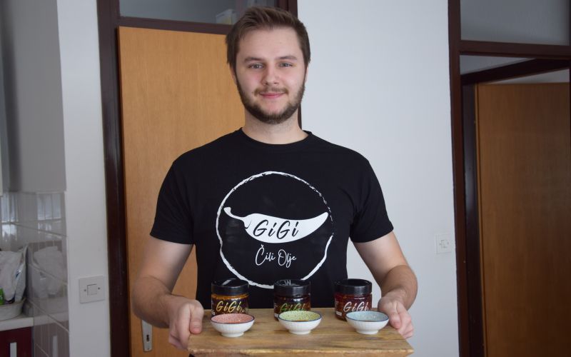 čili olje gigi, gregor dražnik