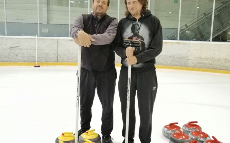 curling 1.jpg
