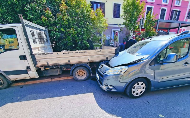 trk, dantejeva ulica, izola.jpg
