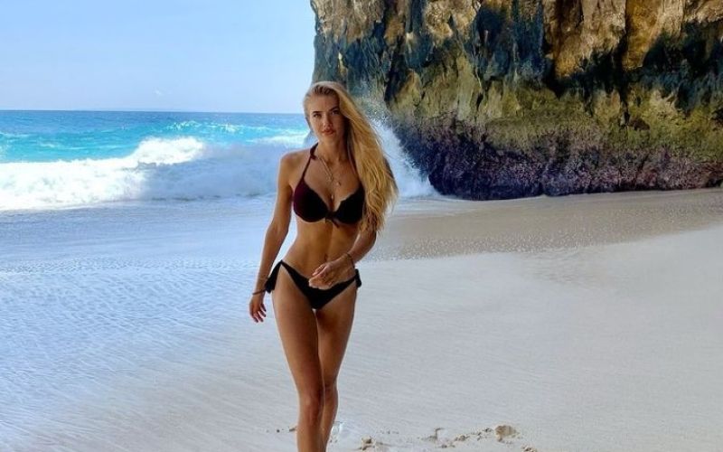 alica schmidt.jpg
