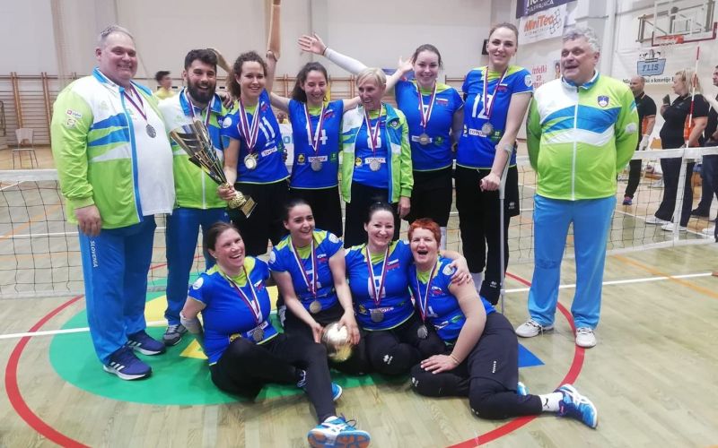 Slovenija zenske sedeca odbojka.jpg