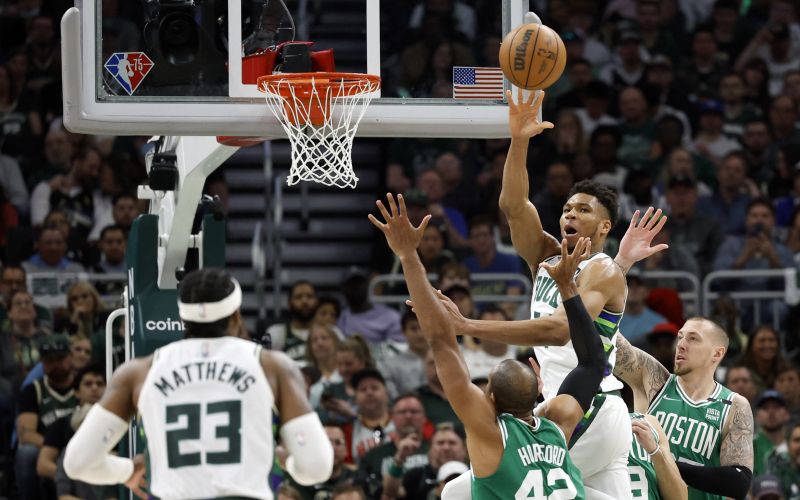 antetokounmpo.JPG