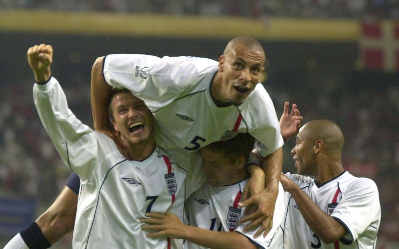 beckham cole ferdinan 2002 pm.jpg