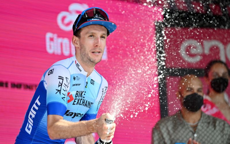 Simon Yates.jpg