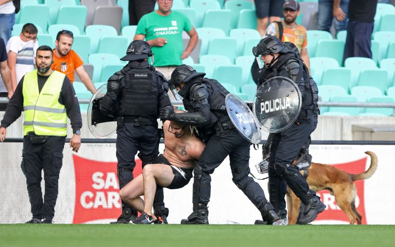 stozice policija af.JPG