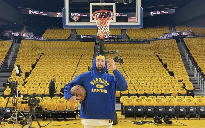 fake klay thompson.jpg