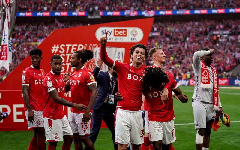 Nottingham Forest 22 pm.jpg