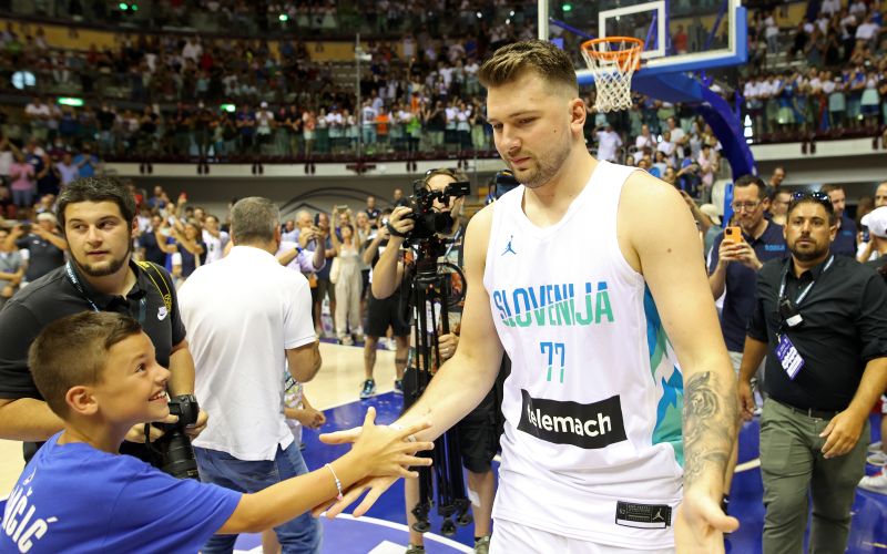 doncic trst 22 af.JPG