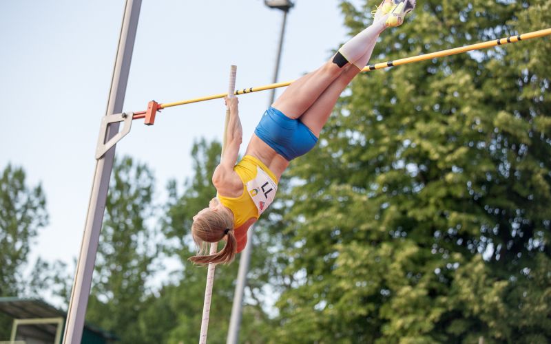 tina sutej.jpg