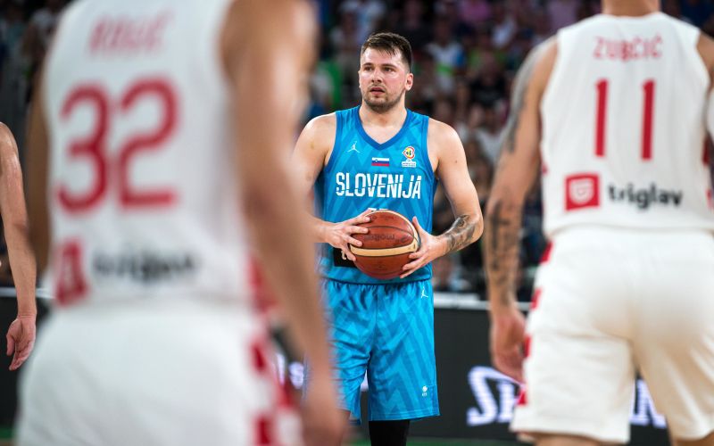 doncic slovenija dj.jpg