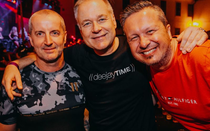 deejaytime-back-in-time