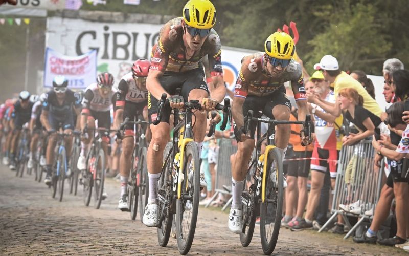 roglic jumbo visma pm.jpg