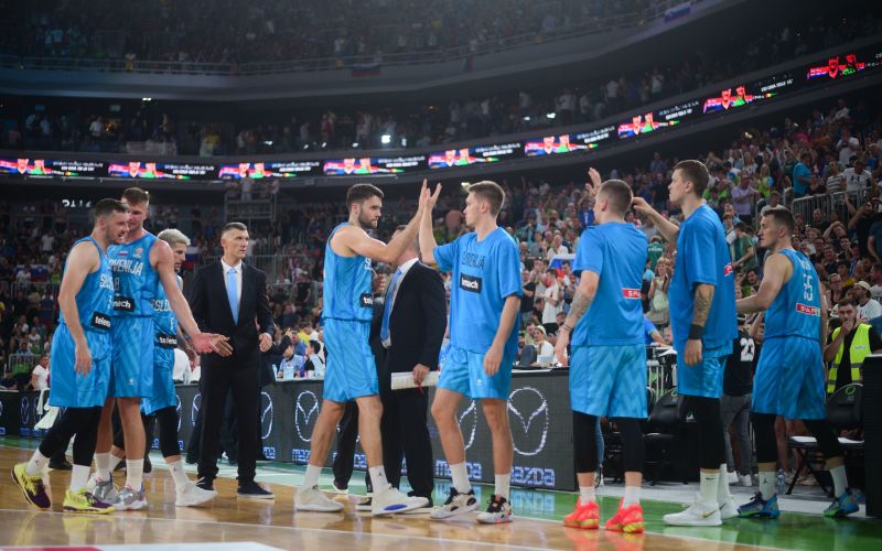slovenija reprezentanca kosarka.jpg