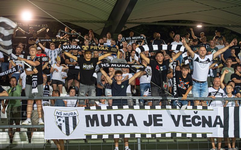 mura navijaci ac.jpg