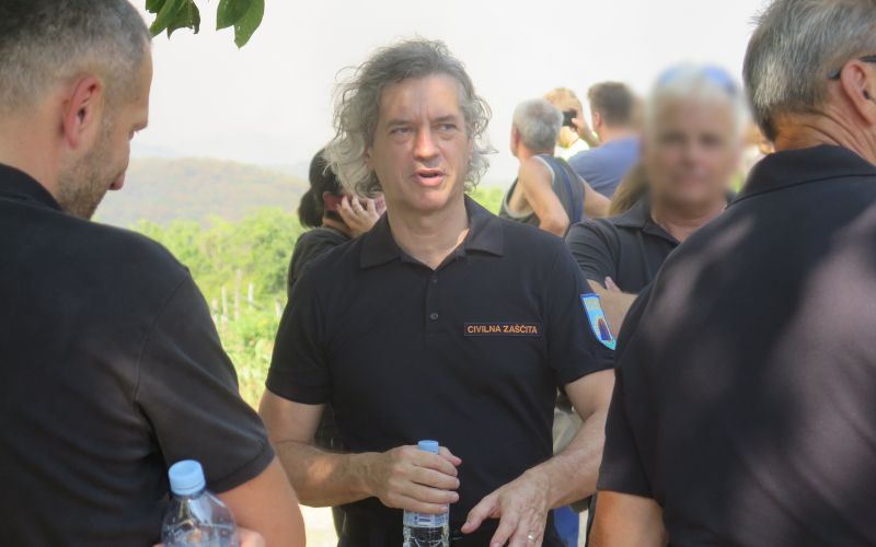 golob varovanje.jpg