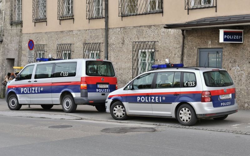 avstrijska policija