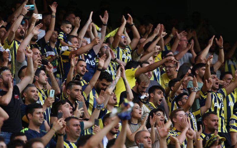 fenerbahče navijači.jpg