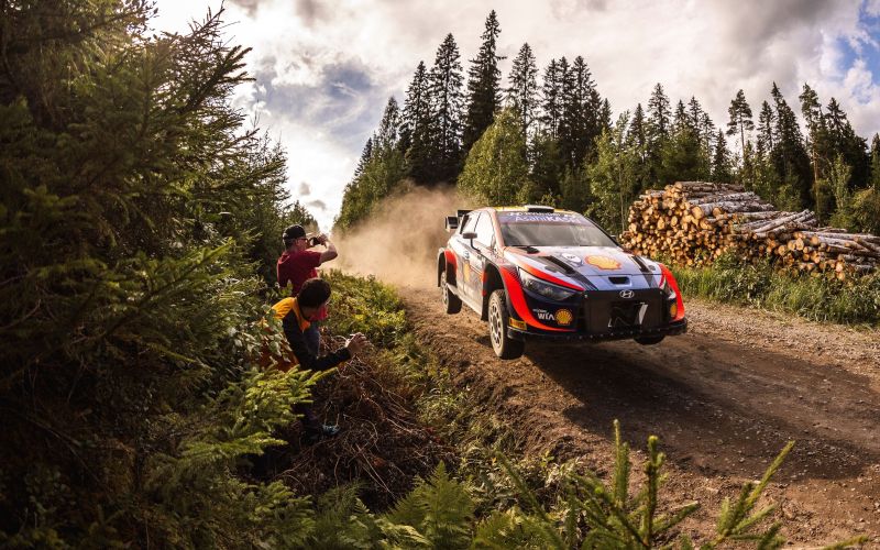 tänak