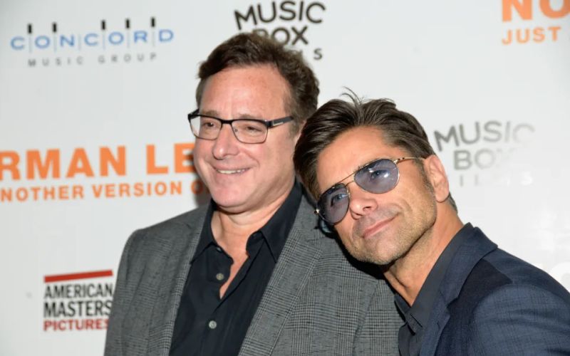 bobsagetjohnstamos.png