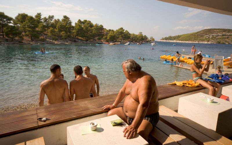 hrvaška obala, plaža, hvar