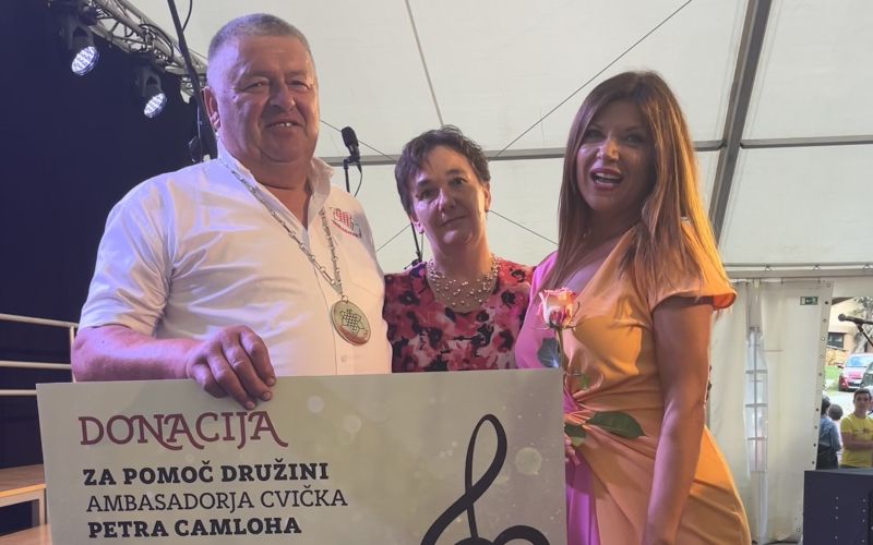peter camloh, metka camloh, jasna kuljaj.jpg