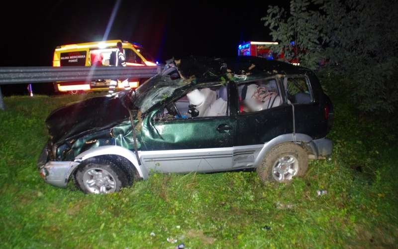 PrometnanesrečaizvenOzeljana.JPG