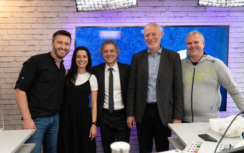 robert-golob, radio-1, milan-brglez