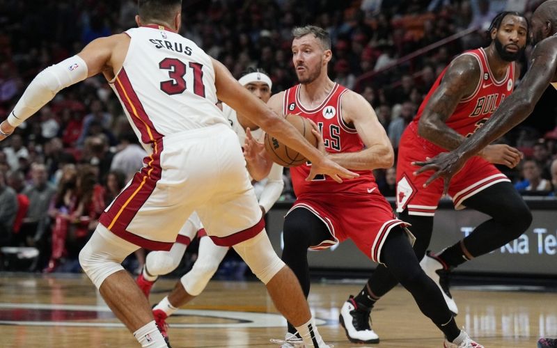 dragic chicago.jpg