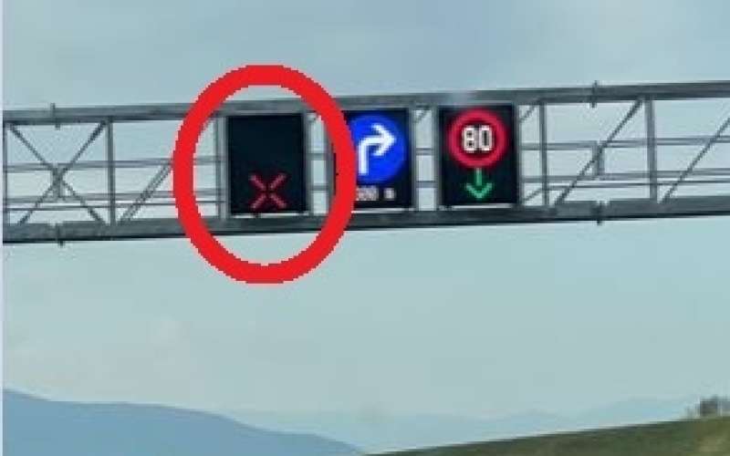 prometni znak, avtocesta
