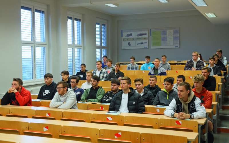 Šola, ogrevanje, predavalnica