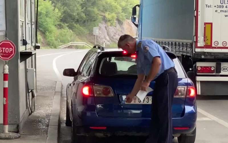 kosovo-srbija, tablice, registrske tablice.jpg
